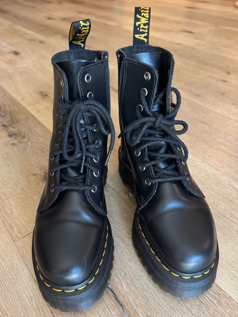 Dr. Martens Jadon Boot Smooth Leather Platform
